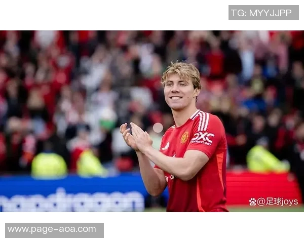 霍伊伦在曼联表现不佳但在那不勒斯赛季斩获9球3助攻引关注